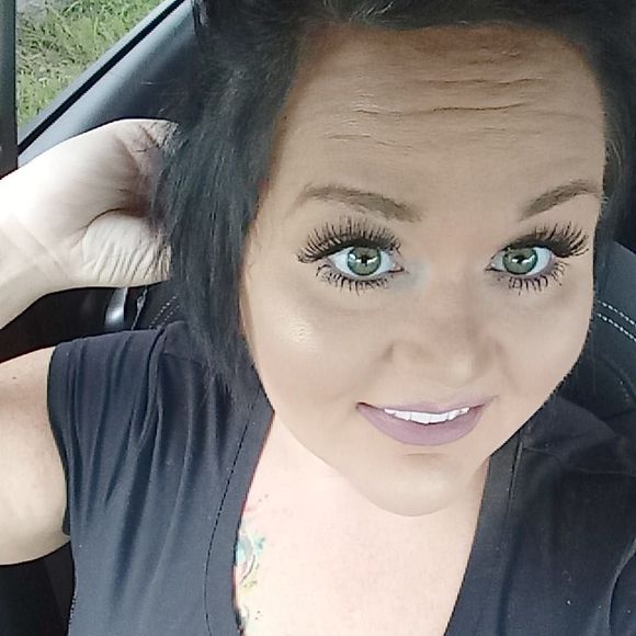 Meet your Posher, Rachel - Picture 1 of 1